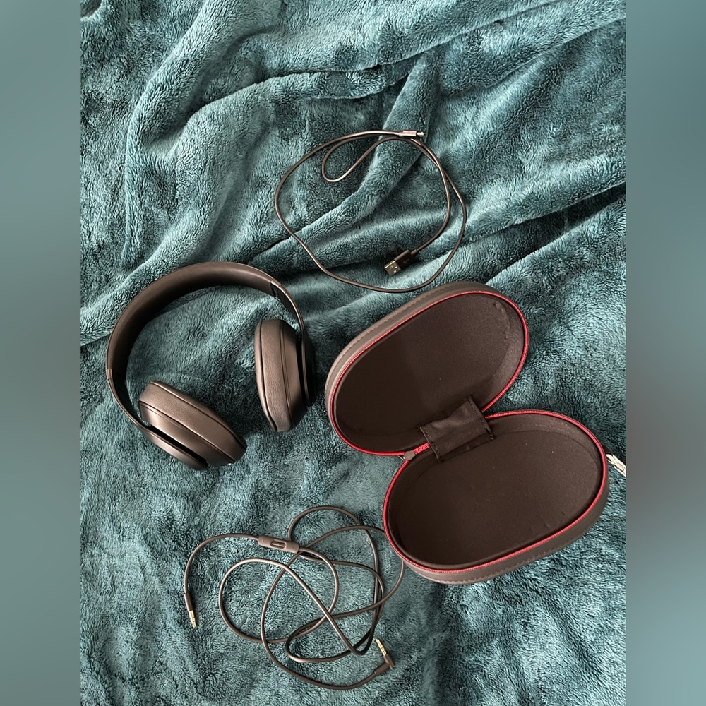 Beats Studio 3